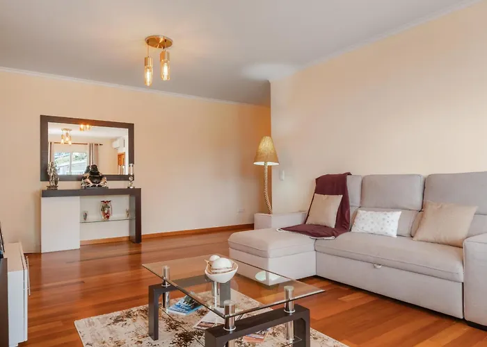 Freitas House By Homie 蓬他达维托亚